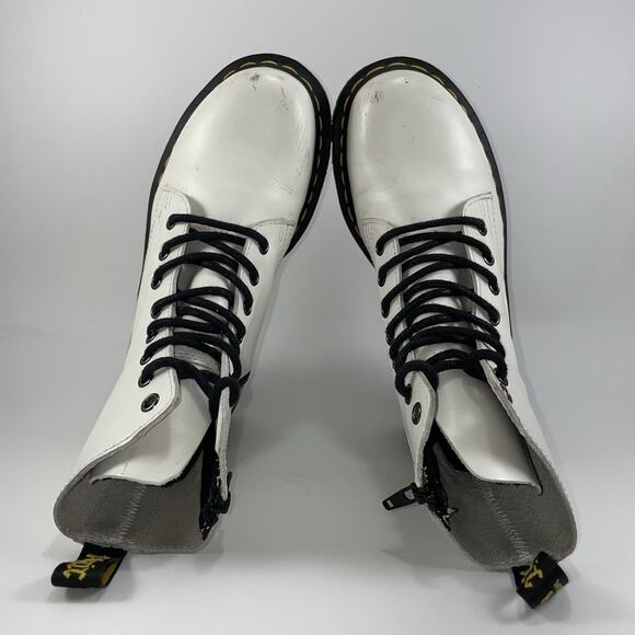 Dr Martens Doc Jadon Platform Quad Boots Womens Size 6 White Leather 8-Eye - Picture 8 of 11